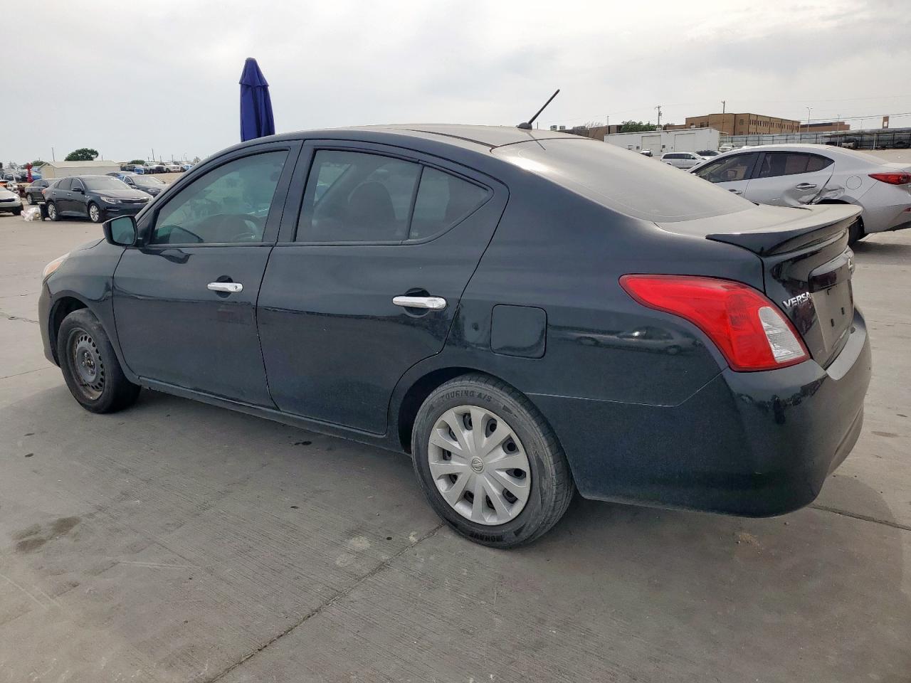 3N1CN7AP5KL863596 NISSAN VERSA 2019