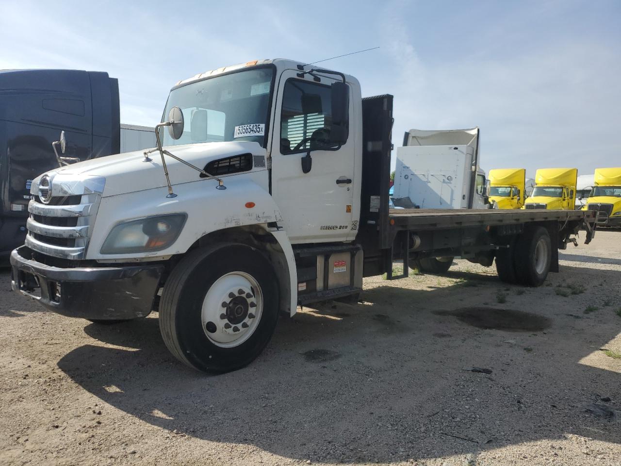 2017 Hino 258/268  zu verkaufen in Colton, CA - Side