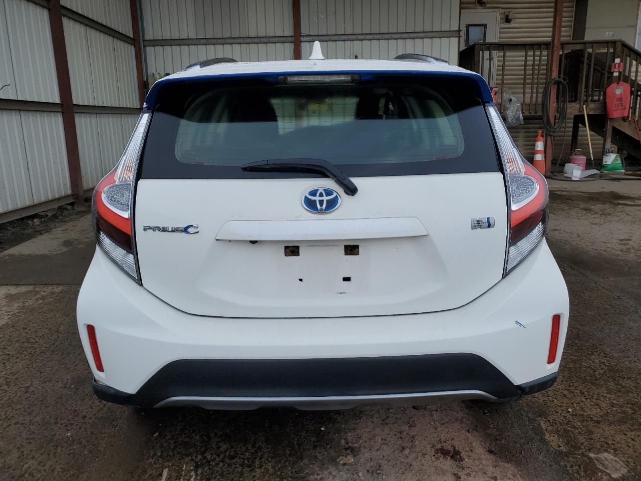 JTDKDTB32J1613089 TOYOTA PRIUS 2018