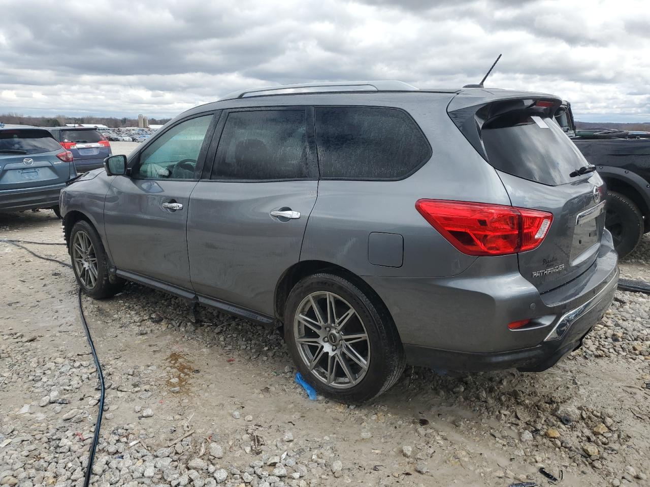 5N1DR2MM6JC631069 NISSAN PATHFINDER 2018
