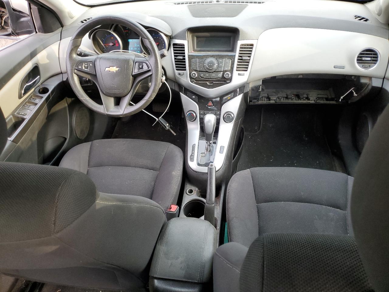 1G1PE5SB7G7190739 CHEVROLET CRUZE 2016