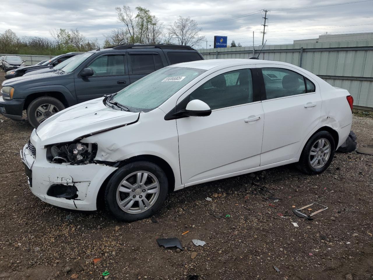 2016 Chevrolet Sonic Lt за продажба в Chicago Heights, IL - Front End