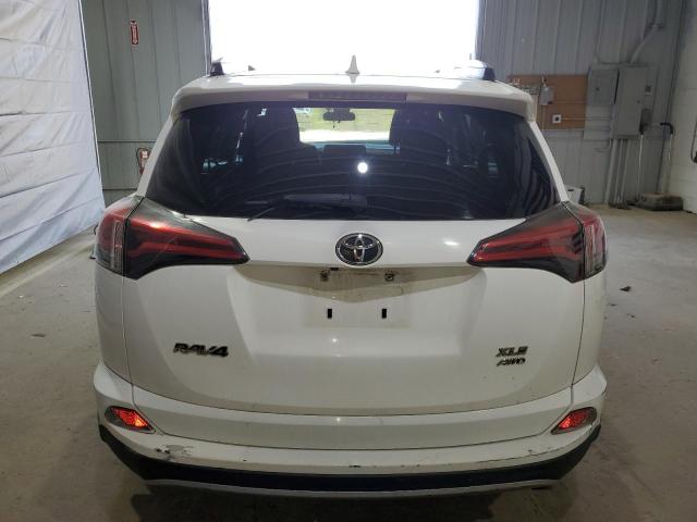  TOYOTA RAV4 2018 Белы