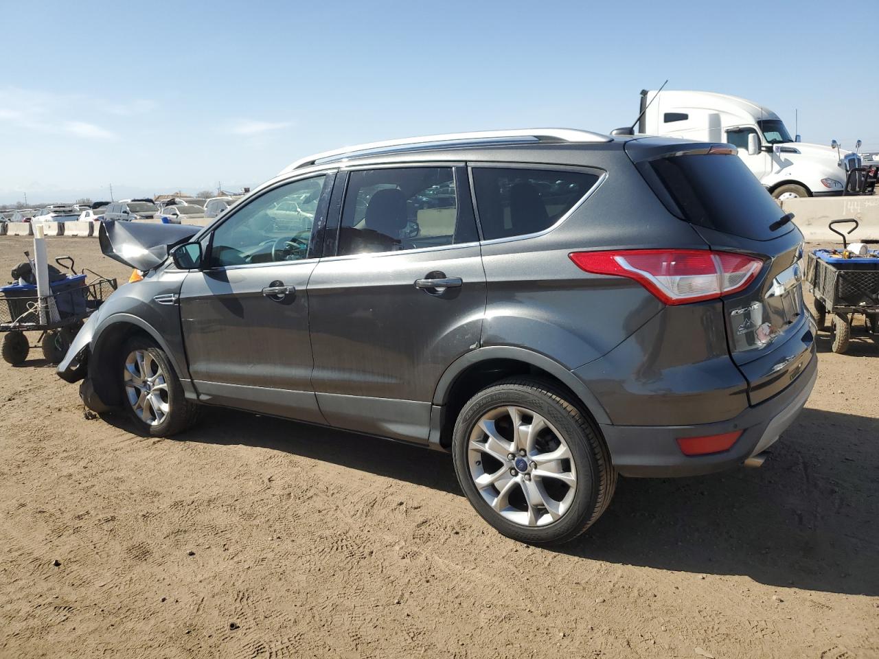 1FMCU9J96GUC63384 FORD ESCAPE 2016