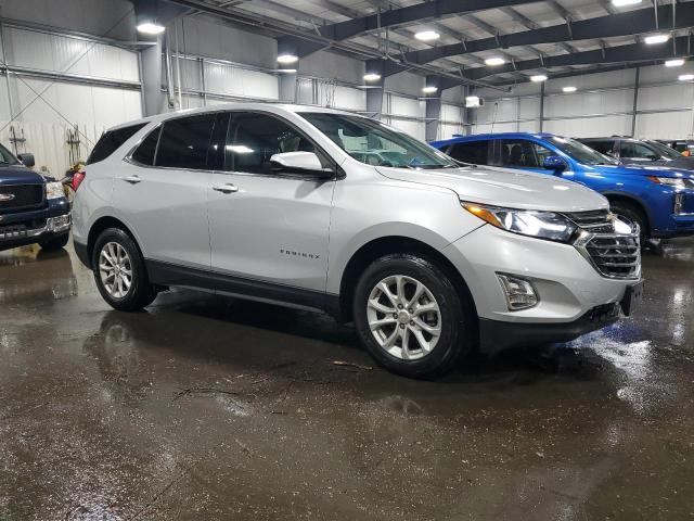  CHEVROLET EQUINOX 2018 Серебристый