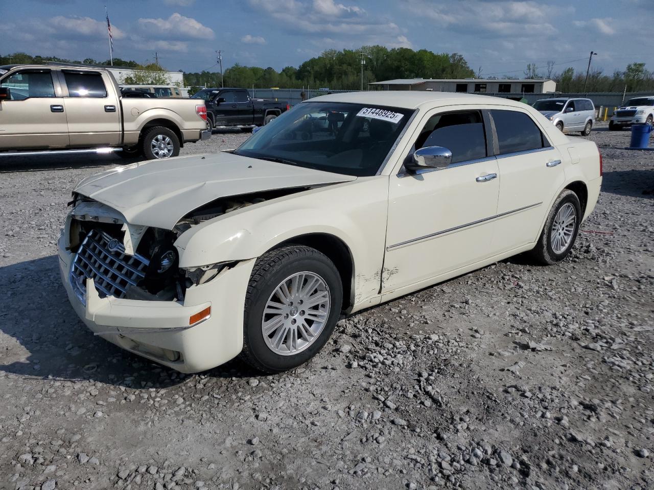 2010 Chrysler 300 Touring იყიდება Montgomery-ში, AL - Front End