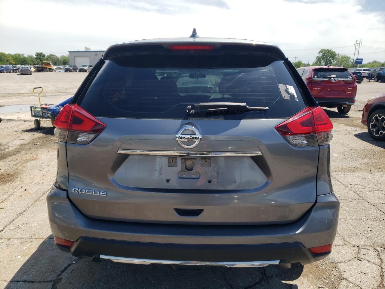 JN8AT2MT5HW386102 NISSAN ROGUE 2017