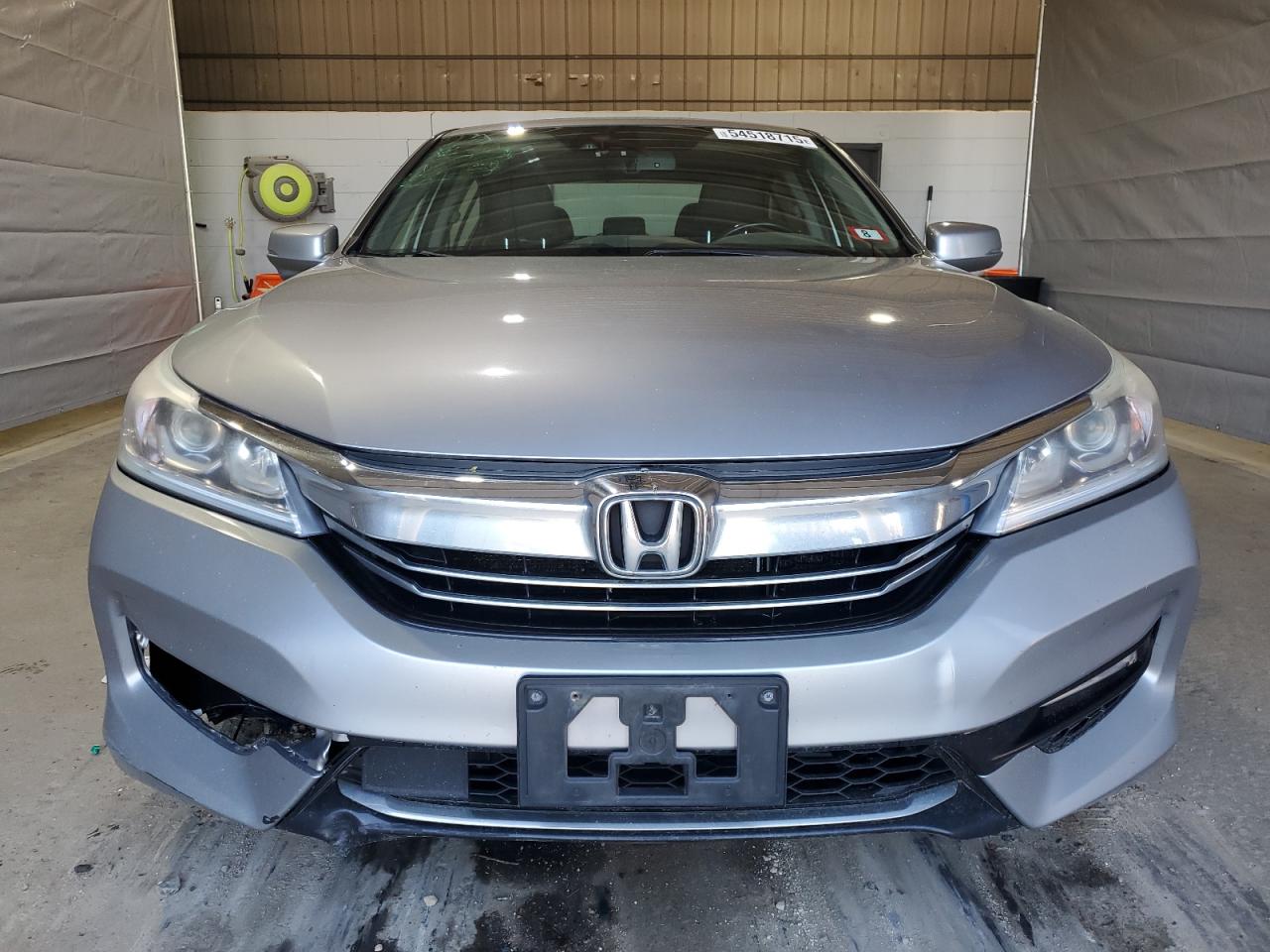 JHMCR6F58HC017971 HONDA ACCORD 2017