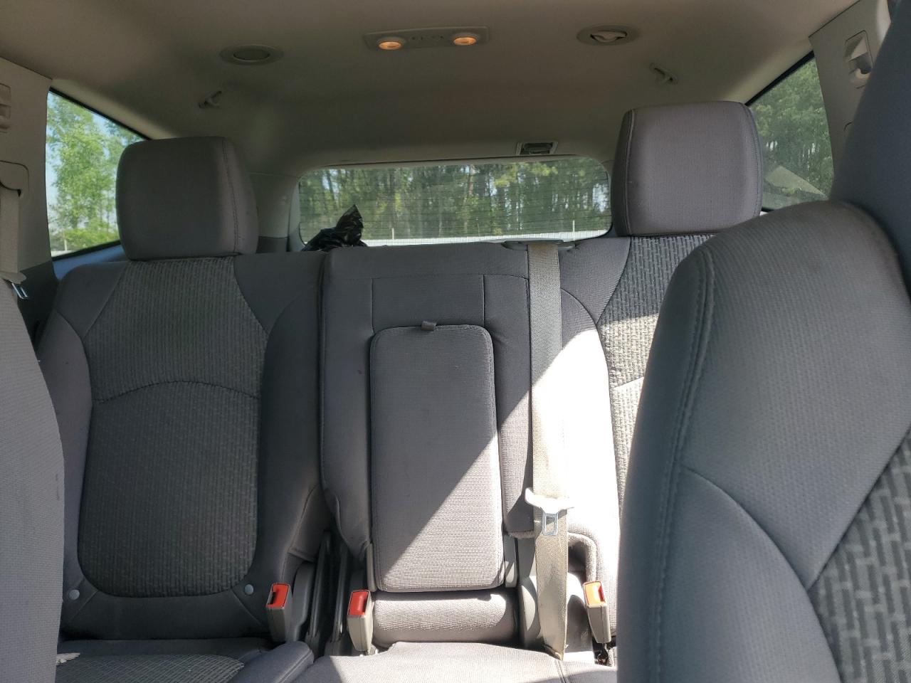 1GNKRFED7CJ249981 2012 Chevrolet Traverse Ls