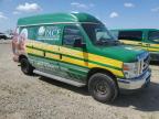 2009 Ford Econoline E150 Van en Venta en Fresno, CA - Minor Dent/Scratches