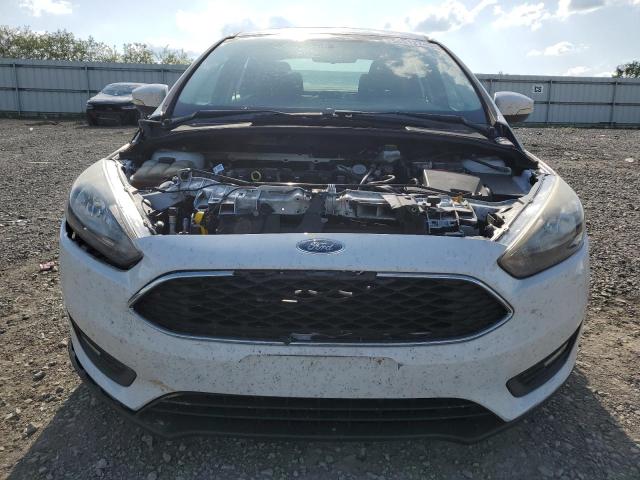  FORD FOCUS 2018 White