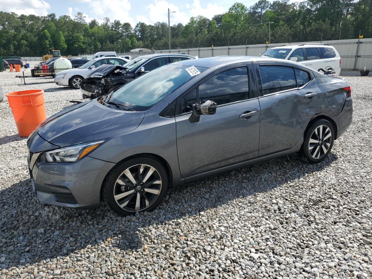 2022 Nissan Versa Sr