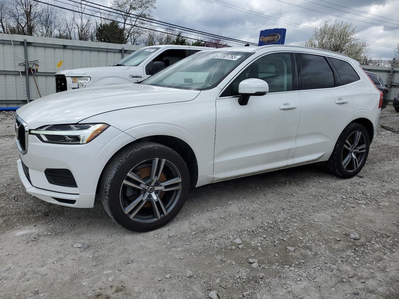 Walton, KY에서 판매 중인 2020 Volvo Xc60 T6 Momentum - Side