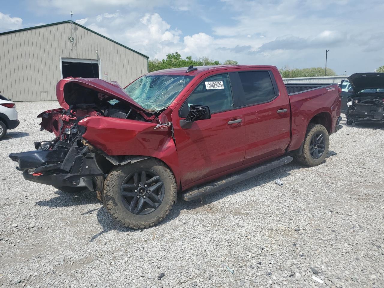 Lawrenceburg, KY에서 판매 중인 2019 Chevrolet Silverado K1500 Trail Boss Custom - Front End