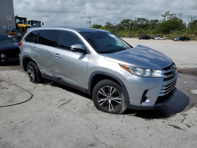  TOYOTA HIGHLANDER 2019 Сріблястий