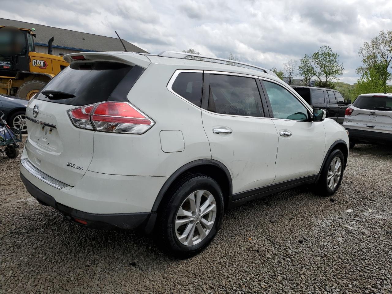 KNMAT2MV5GP653227 NISSAN ROGUE 2016