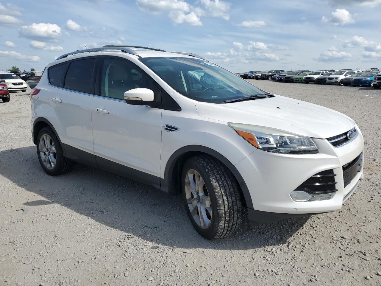 1FMCU9J90GUB80954 FORD ESCAPE 2016