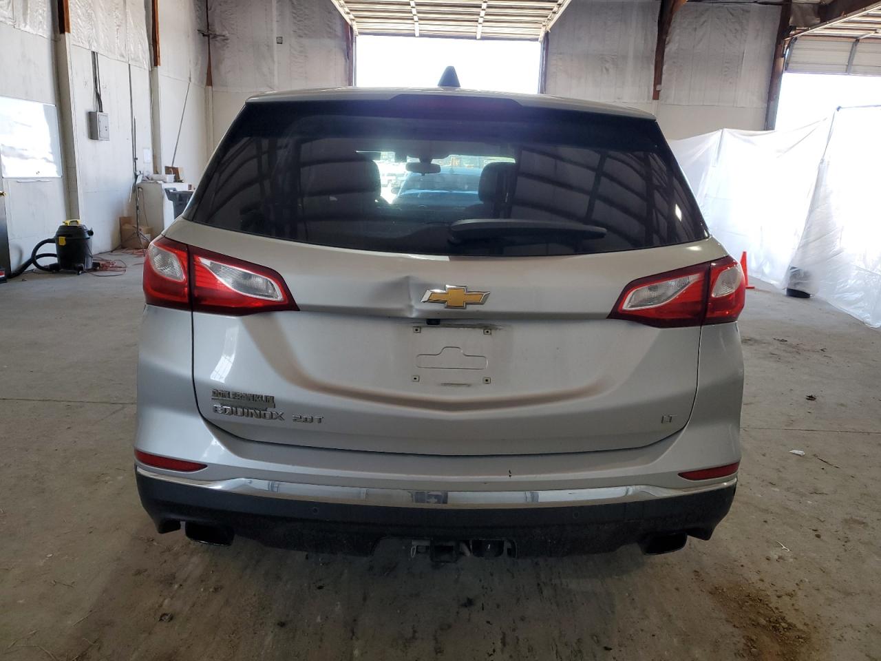 3GNAXKEX9JS504405 CHEVROLET EQUINOX 2018