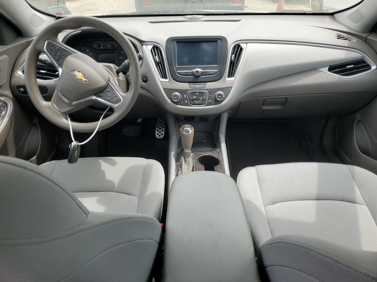 1G1ZB5ST9GF212160 CHEVROLET MALIBU 2016