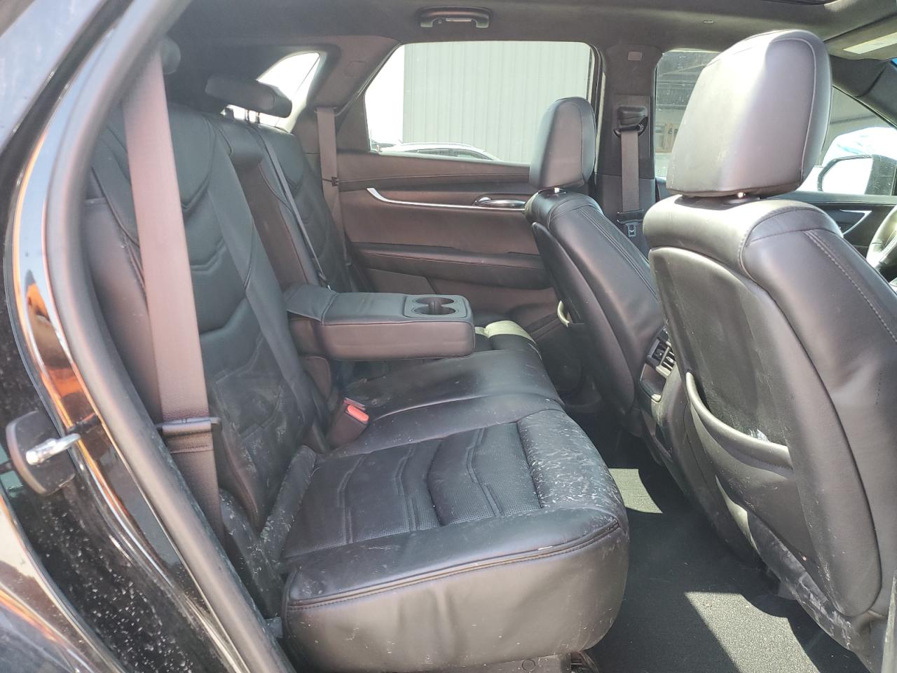 2017 Cadillac Xt5 Platinum VIN: 1GYKNFRS1HZ103026 Lot: 52419405