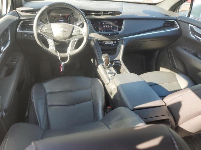  CADILLAC XT5 2020 Srebrny