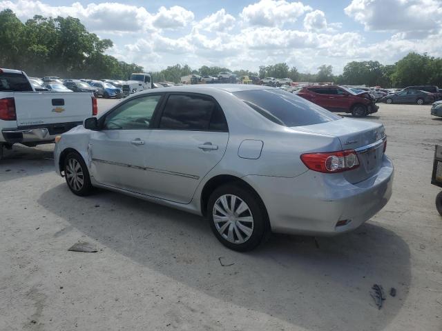 Седаны TOYOTA COROLLA 2012 Серебристый