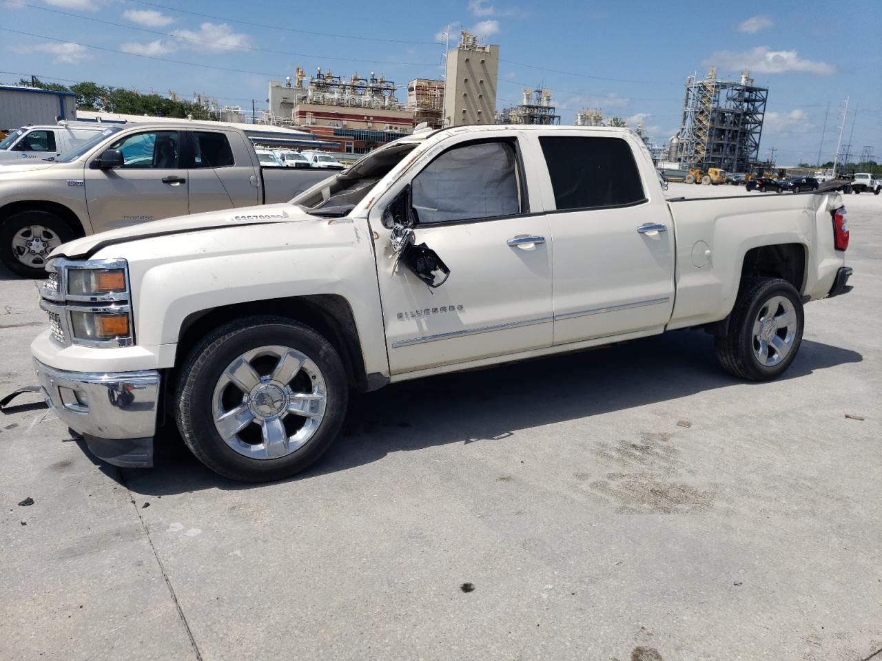 2014 Chevrolet Silverado C1500 Ltz للبيع في New Orleans، LA - Front End