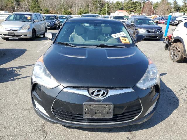  HYUNDAI VELOSTER 2013 Чорний
