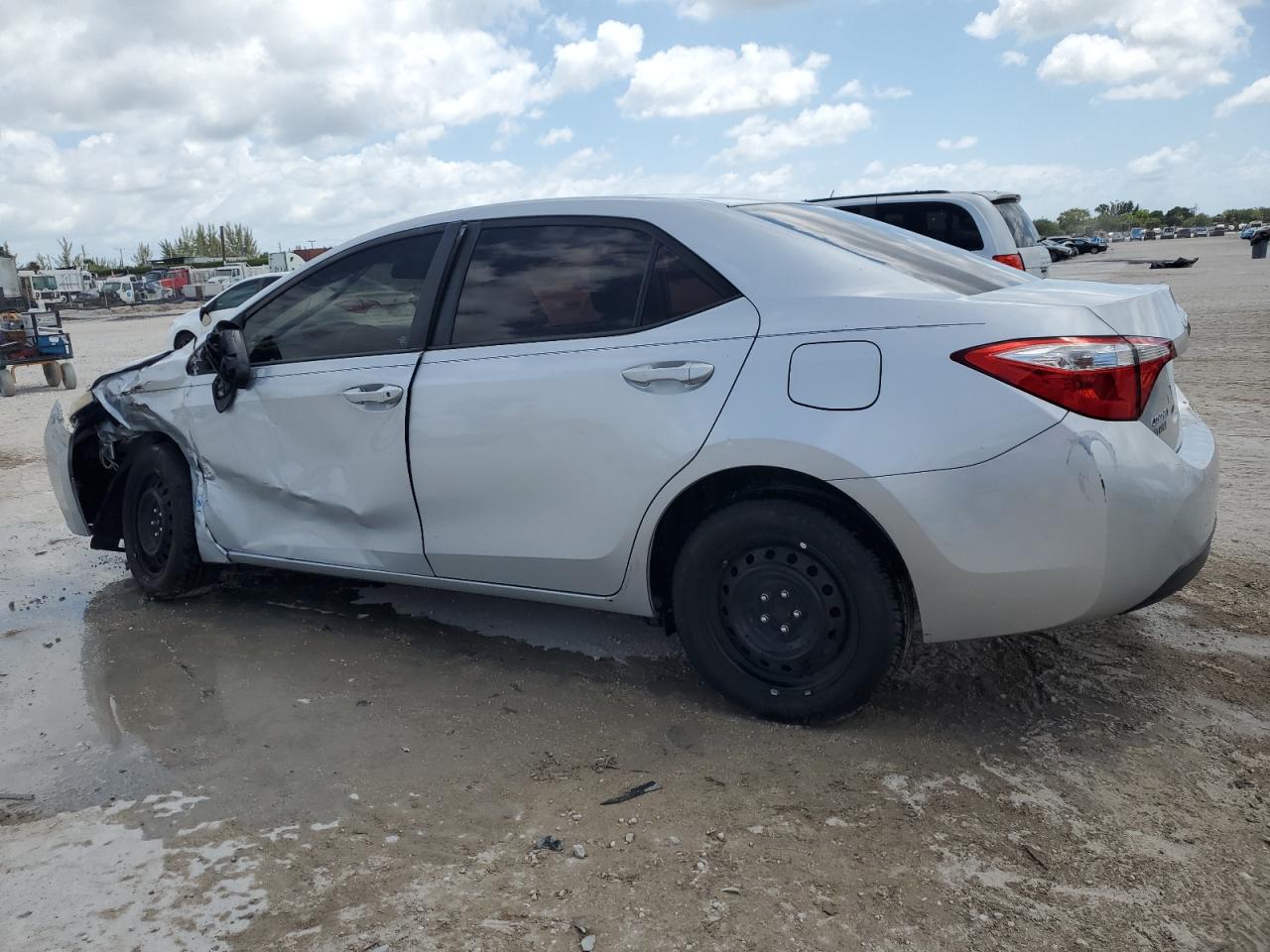 5YFBURHE2GP560815 TOYOTA COROLLA 2016