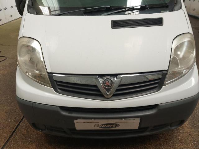 2008 VAUXHALL VIVARO 270