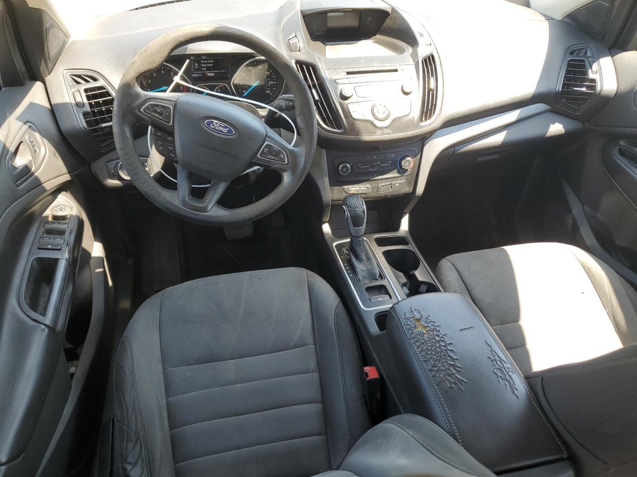 1FMCU0F77HUA20221 FORD ESCAPE 2017