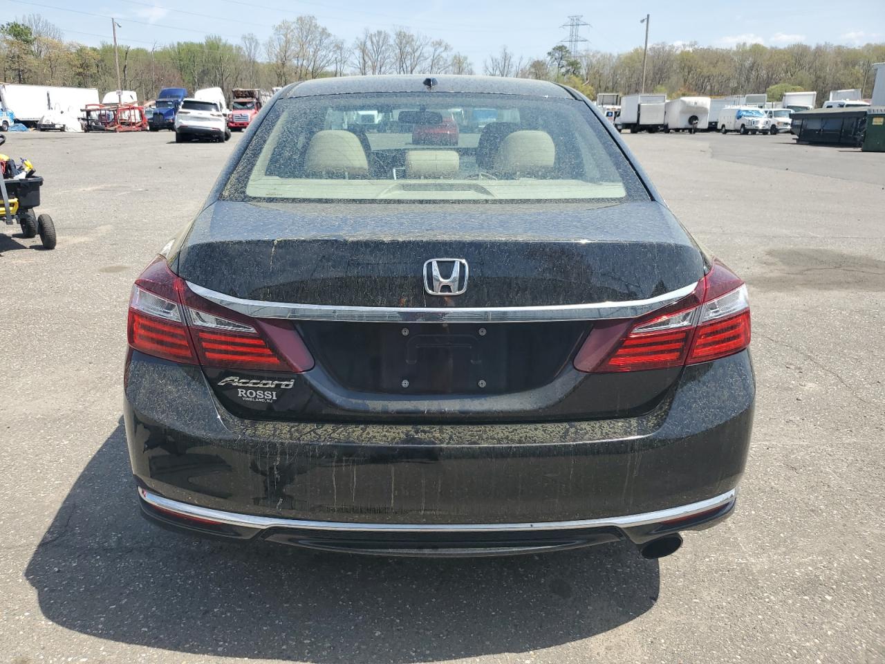 2017 Honda Accord Exl VIN: 1HGCR2F80HA298360 Lot: 85343555