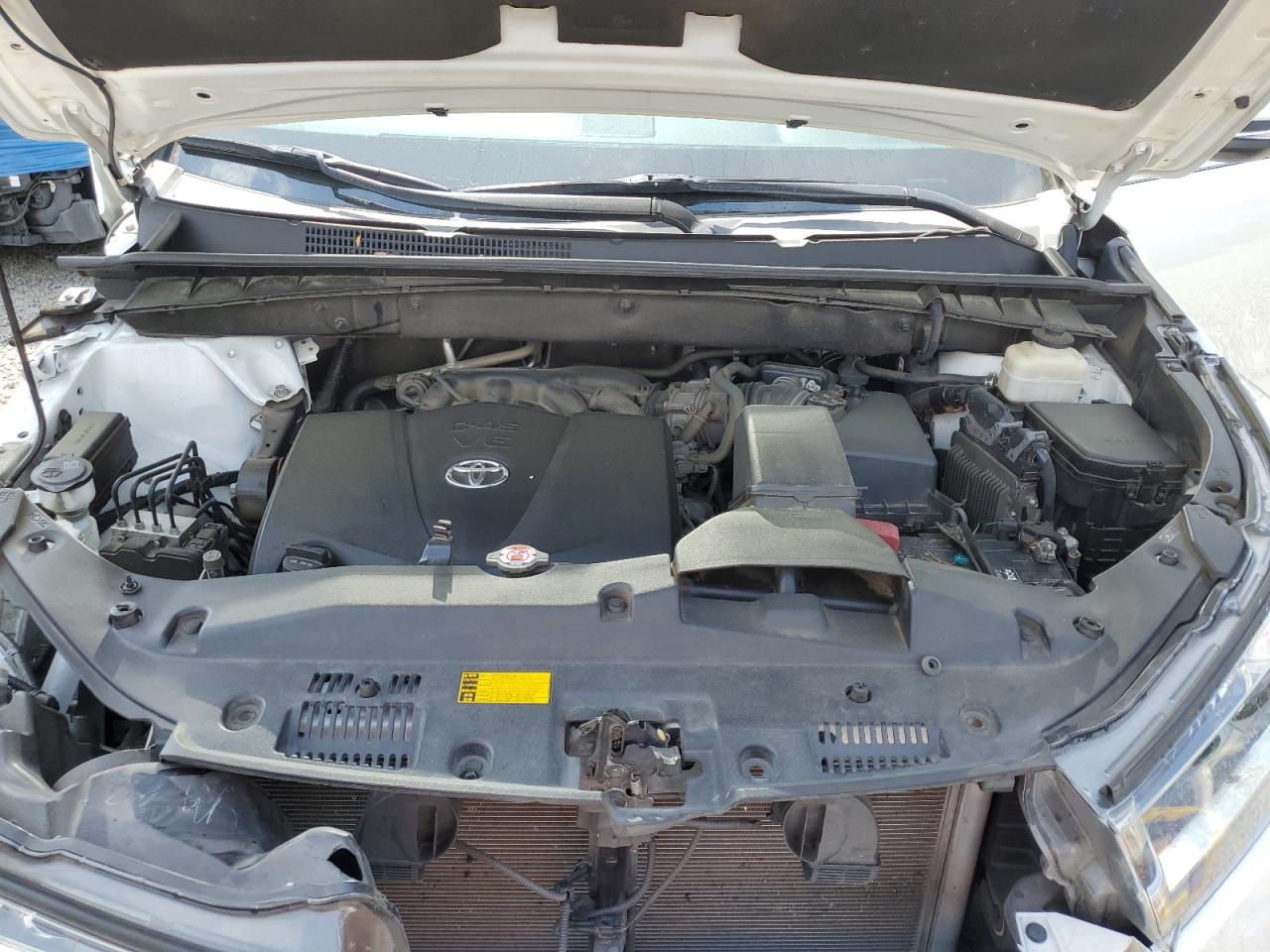5TDYZRFH9JS255223 TOYOTA HIGHLANDER 2018