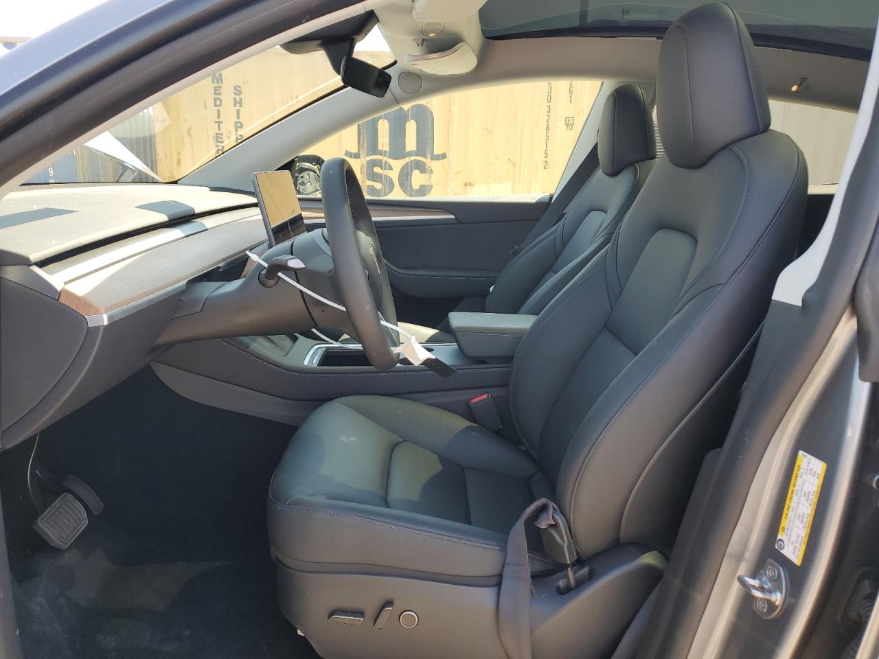 2025 Tesla Model Y VIN: 7SAYGDED8SA370845 Lot: 53617555