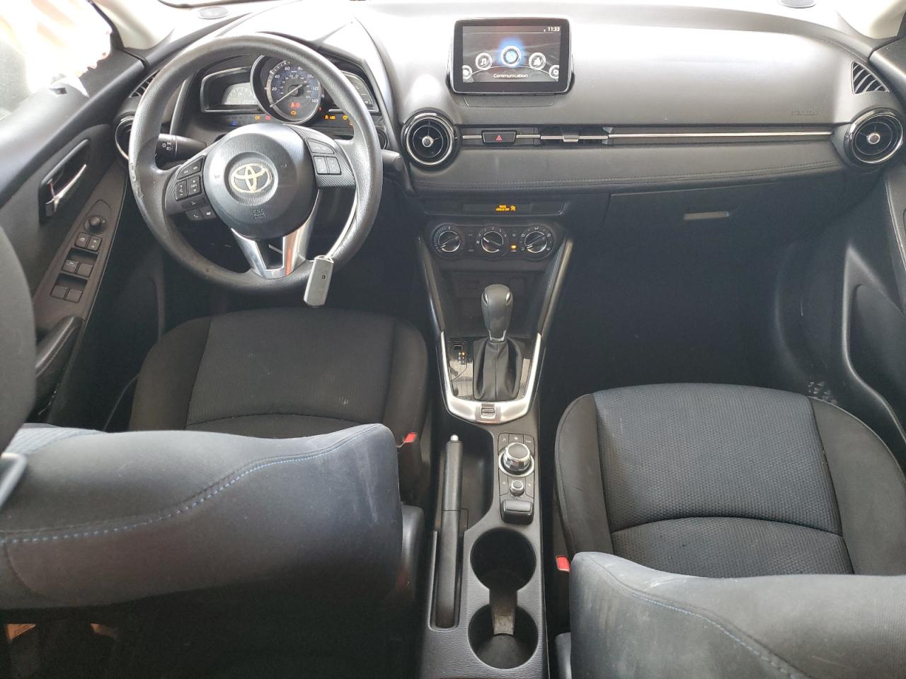 3MYDLBYV4HY164231 TOYOTA YARIS 2017