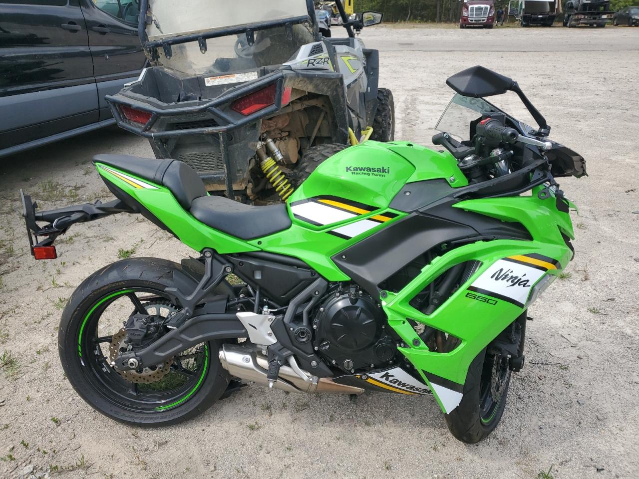 2025 Kawasaki Ex650 P продається в Gaston, SC - Front End