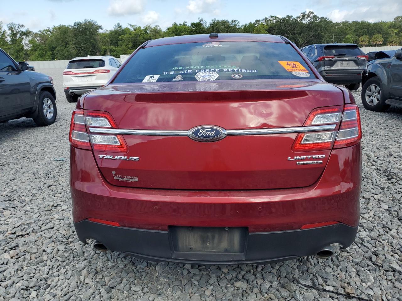 1FAHP2F8XJG111113 FORD TAURUS 2018