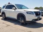 2023 Nissan Pathfinder Platinum للبيع في Grand Prairie، TX - Side