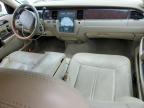 2007 Lincoln Town Car Signature Limited للبيع في Greenwell Springs، LA - Rear End