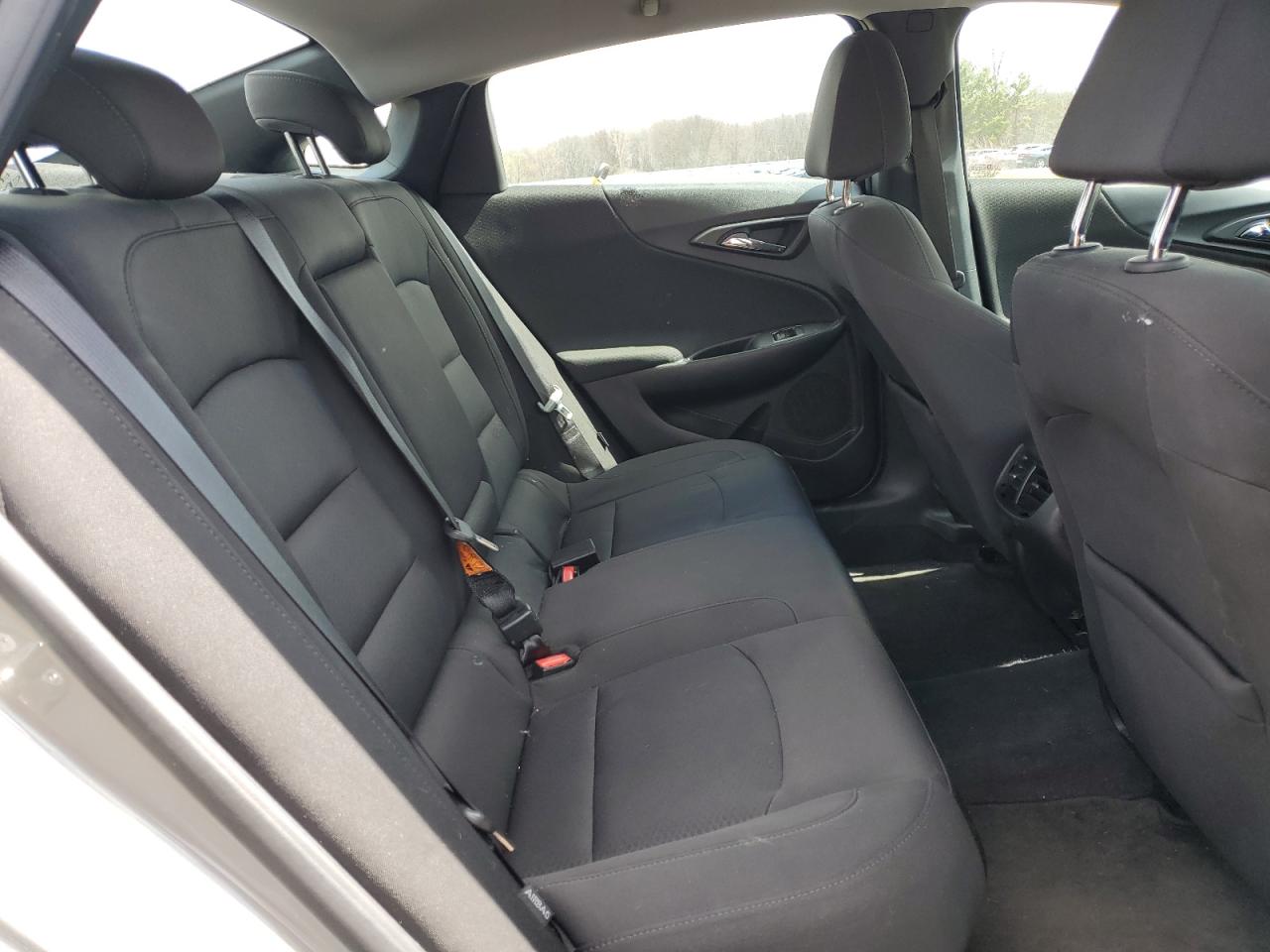 1G1ZD5ST0JF161326 CHEVROLET MALIBU 2018