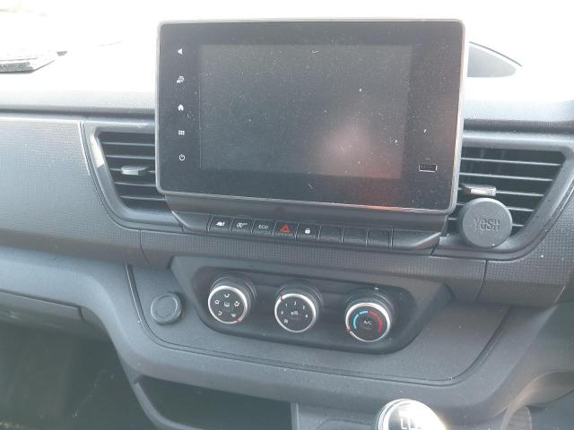 2024 RENAULT TRAFIC LL3