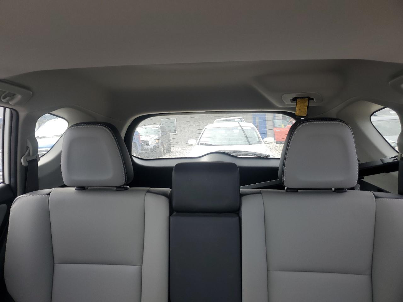 JTMDFREV0JJ189642 TOYOTA RAV4 2018