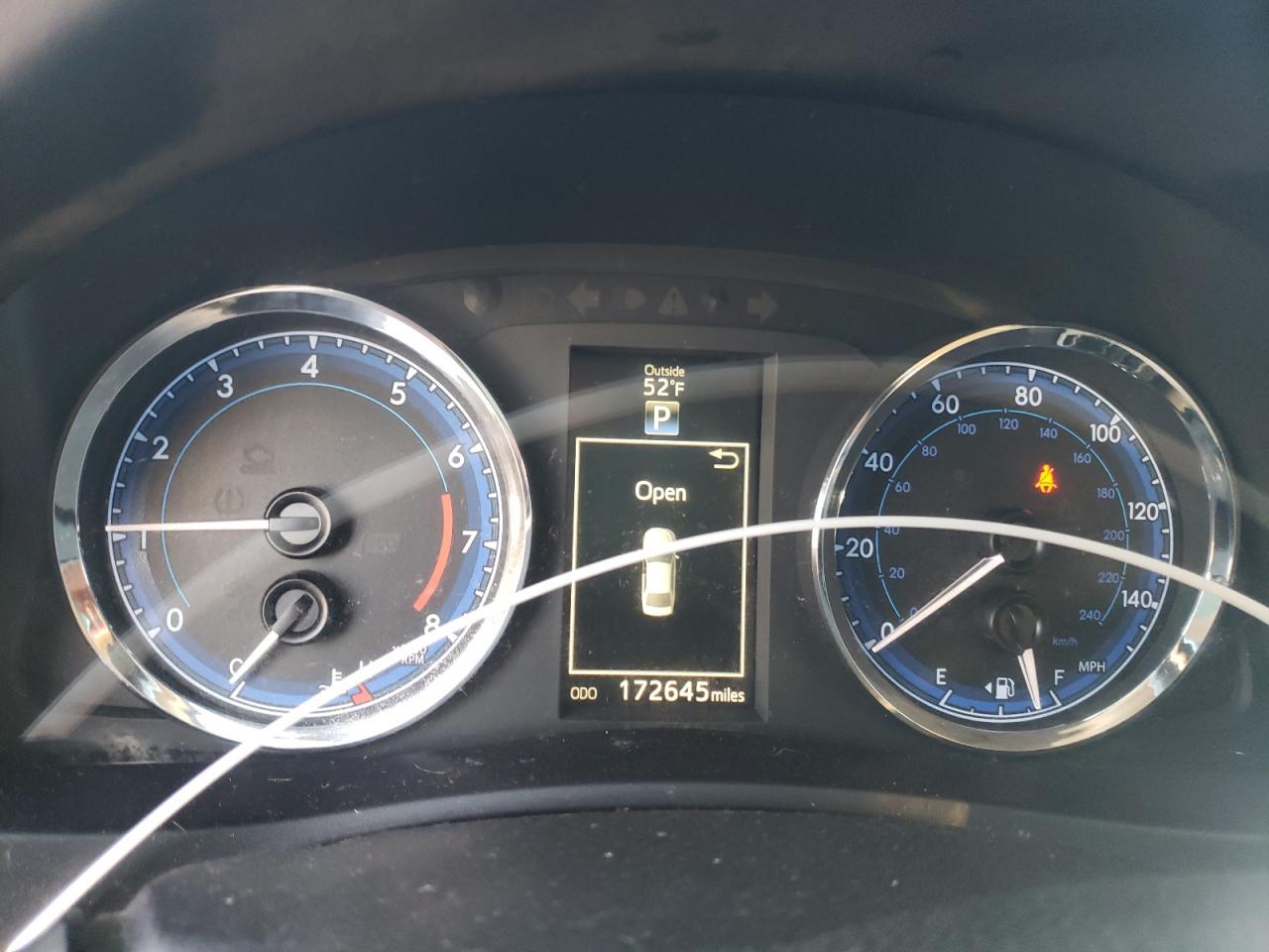 5YFBURHE6HP654679 TOYOTA COROLLA 2017