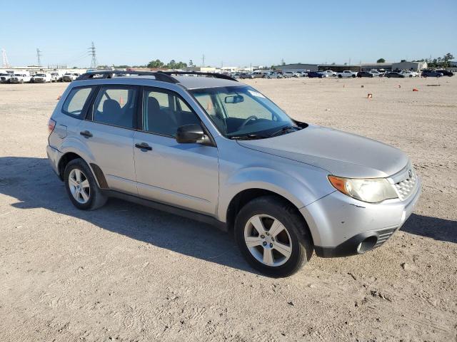  SUBARU FORESTER 2013 Серебристый