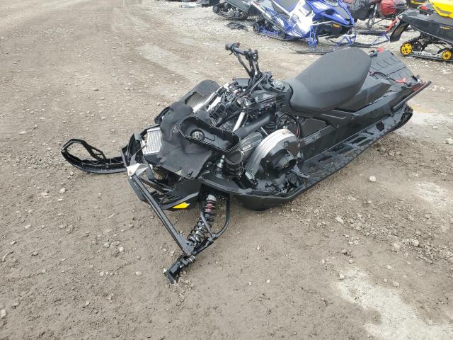 2025 SKIDOO SNOWMOBILE