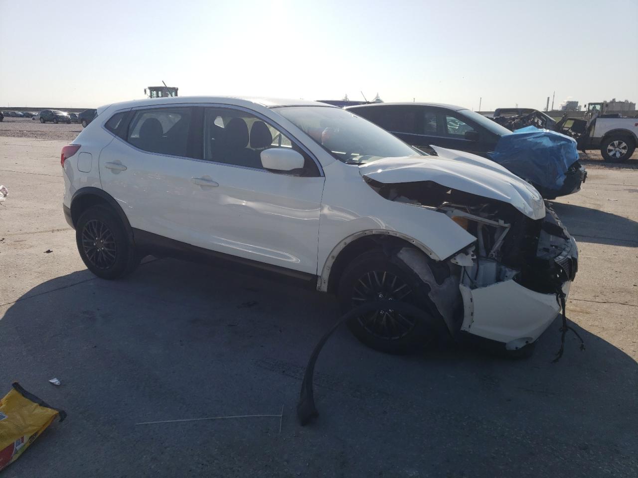 JN1BJ1CR7KW338651 NISSAN ROGUE 2019
