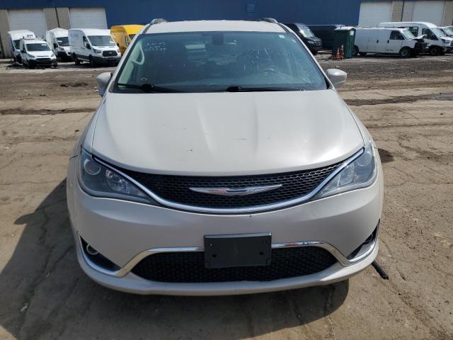 Minivans CHRYSLER PACIFICA 2017 White
