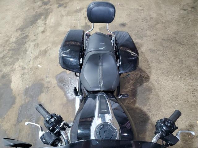  HARLEY-DAVIDSON FL 2024 Чорний