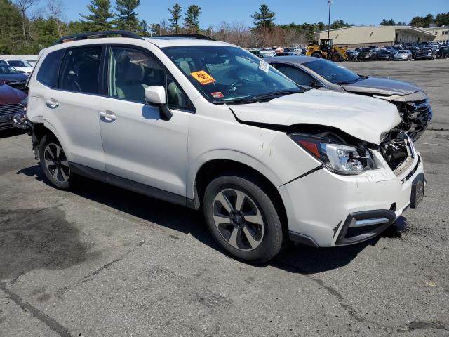  SUBARU FORESTER 2018 Белый