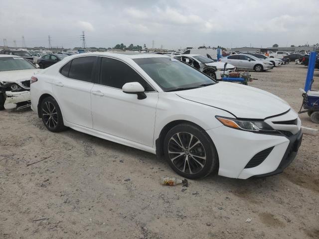  TOYOTA CAMRY 2019 Biały
